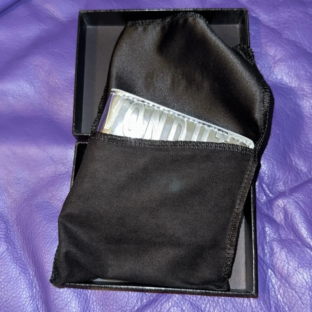 Von Dutch Wallet, Silver Mirror, NIB,